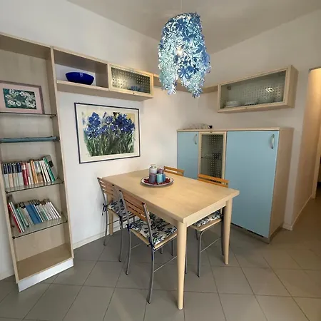 Apartman Gracious Located In The Heart Of Lignano